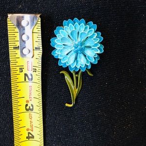 Vintage flower pin